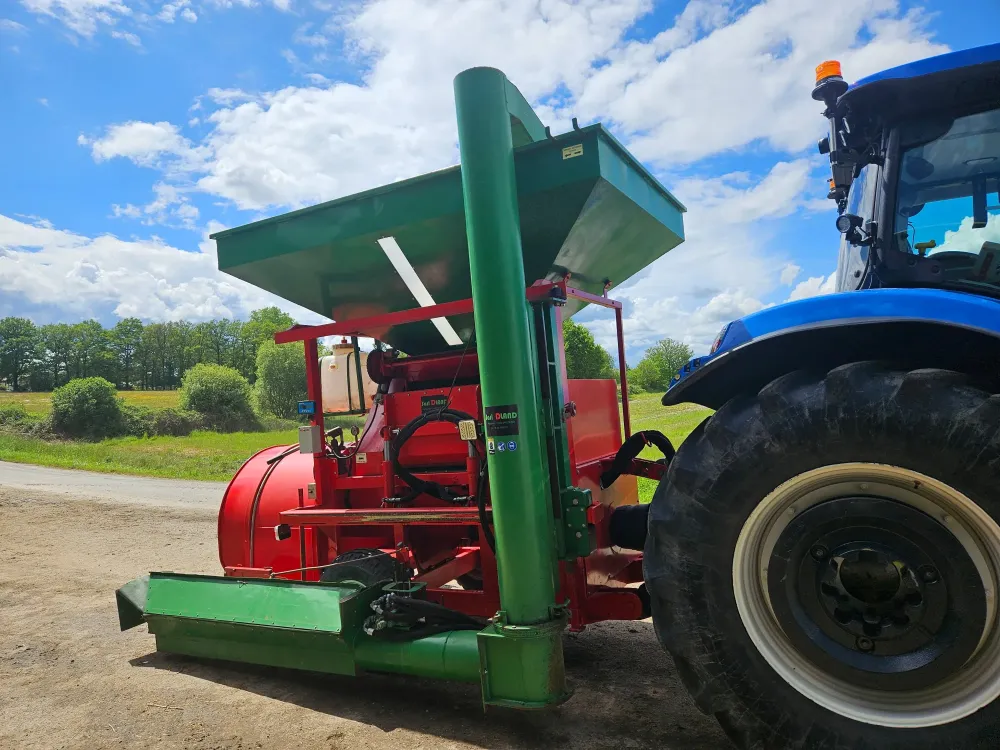 travaux de mécanisation agricole près de Nexon